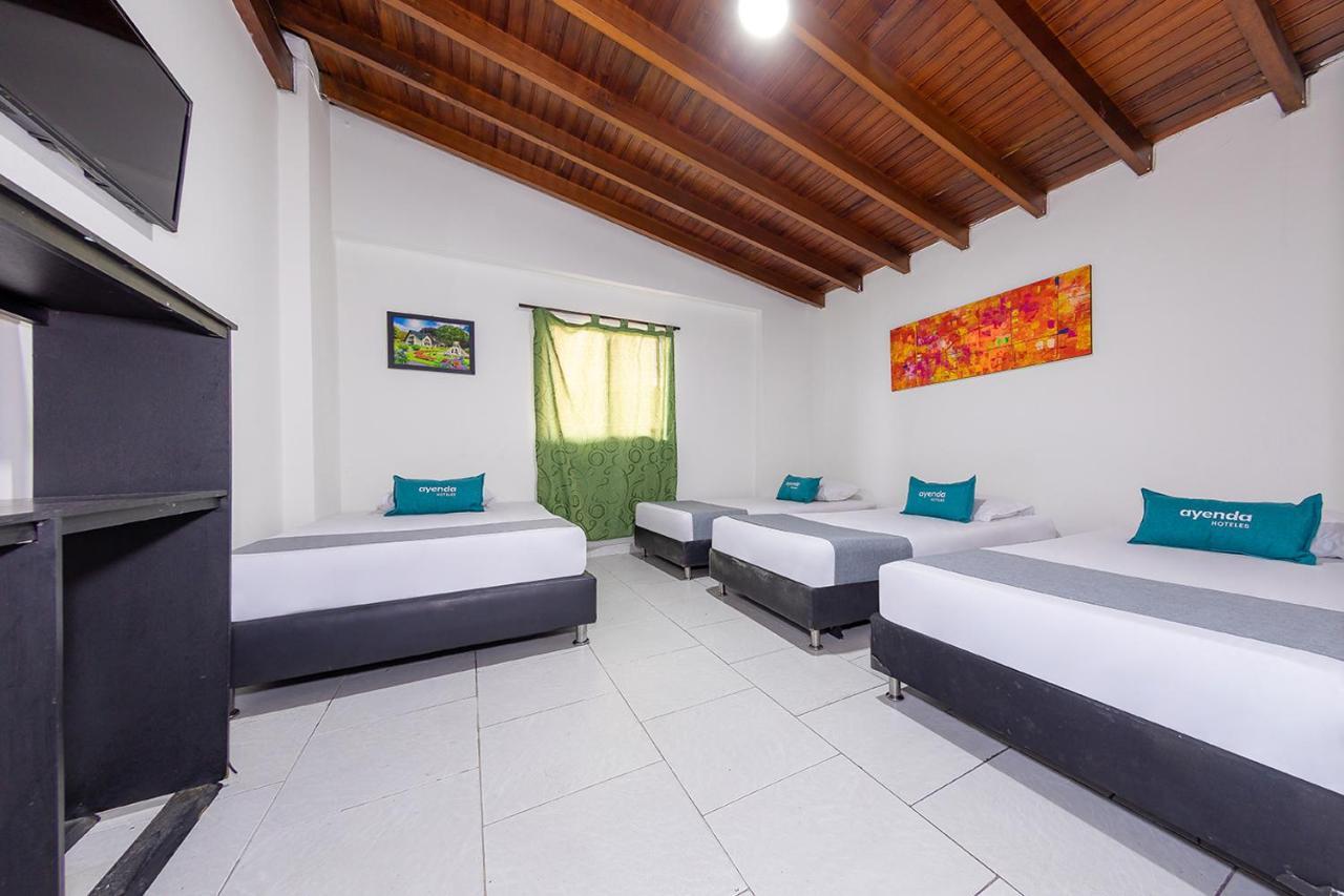 Ayenda Villas De San Juan Меделин Екстериор снимка